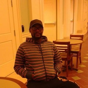 Meet your Posher, Christopher